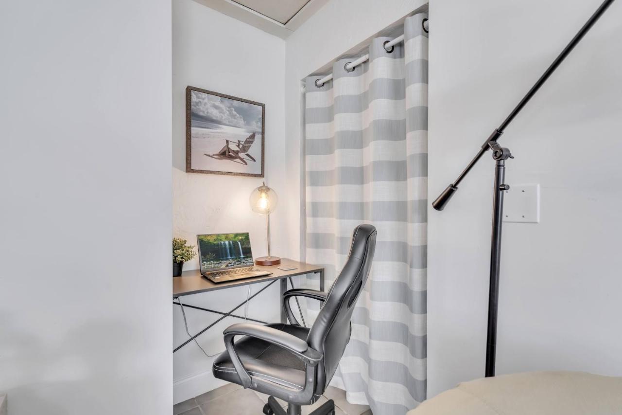 סרסוטה 2Bed 1Bath Suite Minutes To Downtown, Beaches, Restaurants, Theaters And More מראה חיצוני תמונה